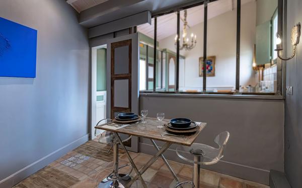 Maison à vendre    6 pièces • 208 m2 Le Rouret