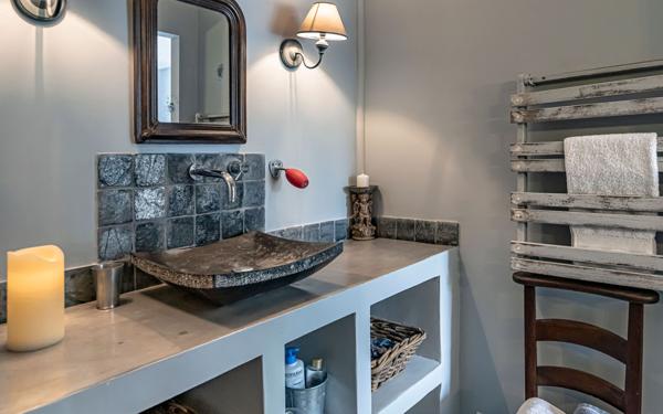 Maison à vendre    6 pièces • 208 m2 Le Rouret