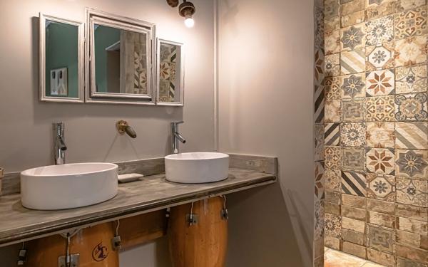 Maison à vendre    6 pièces • 208 m2 Le Rouret