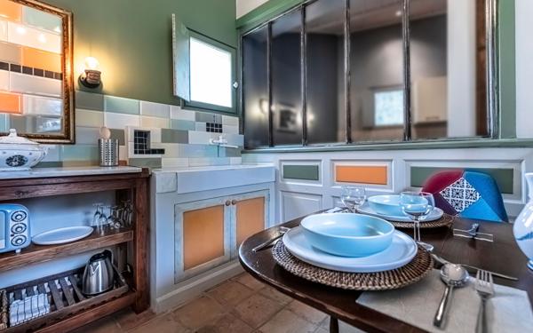 Maison à vendre    6 pièces • 208 m2 Le Rouret