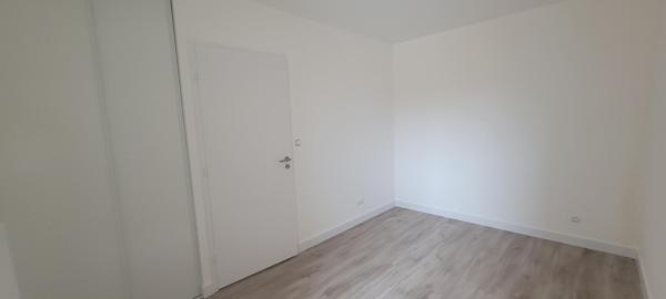 T3 en R+1 avec BALCON + 2 PARKINGS
