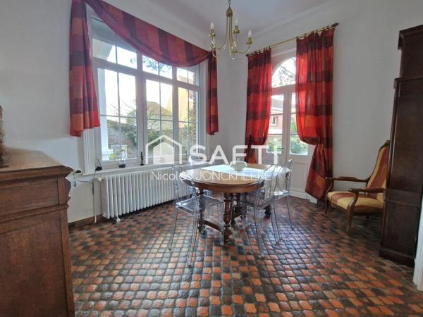 Maison bourgeoise 250m²