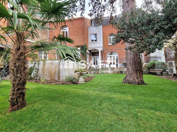 Maison bourgeoise 250m²