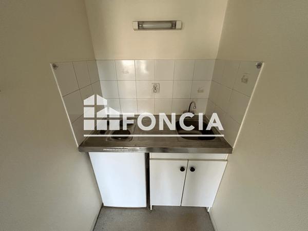 Location Appartement 2 pièces 35.74 m² - 6 AVENUE DE LA LIBERTE Buxerolles 86180
