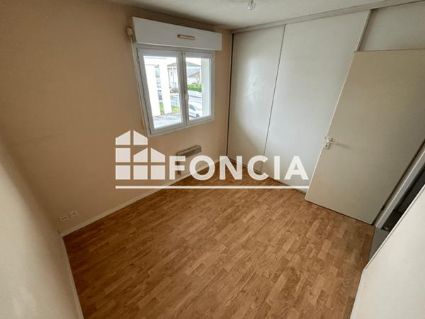 Location Appartement 2 pièces 35.74 m² - 6 AVENUE DE LA LIBERTE Buxerolles 86180