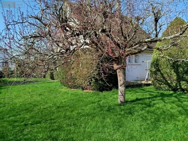 Achat - Maison Sablé-sur-Sarthe 72300 7 pièces 105 m 2 500 m 2