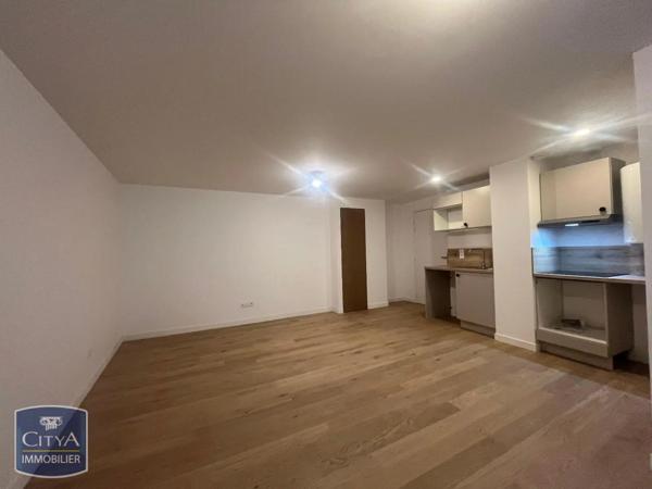 Appartement à louer 1 pièce 31.4m²