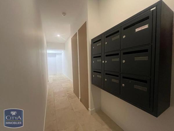 Appartement à louer 1 pièce 31.4m²