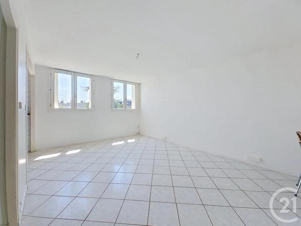 Appartement F3 à vendre  3 pièces - 56,27 m 2   COLOMBES  - 92