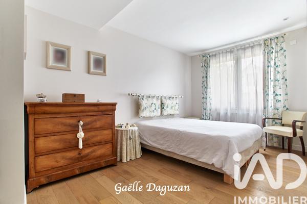 Maison à vendre 6 pièces 171 m² Le Chesnay-Rocquencourt