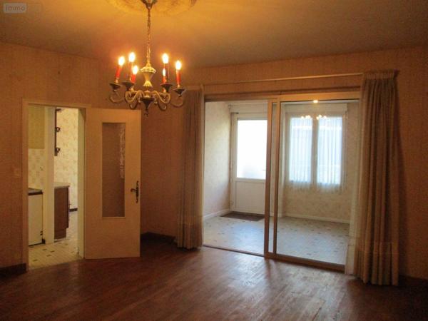 Maison de ville à vendre à Saint-James dans la Manche (50240), ref : 12541/1605