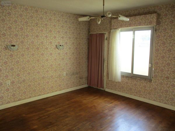 Maison de ville à vendre à Saint-James dans la Manche (50240), ref : 12541/1605