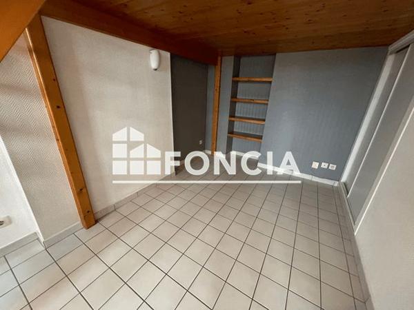 Location Studio 29.69 m² - 74 COURS DOCTEUR LONG Lyon 69003