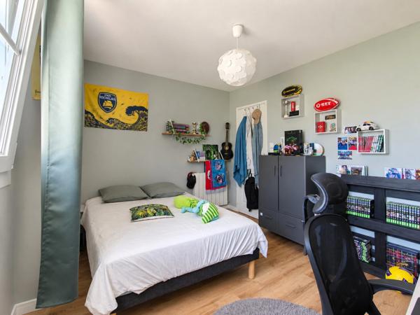 Maison de plain pieds à vendre - centre ville de Surgères