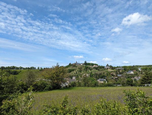Grand Terrain d'environ 2027m² avec très belle vue sur Gages Lot 2
