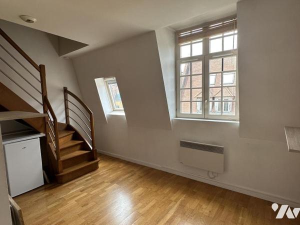 LILLE VIEUX LILLE - T1 BIS - 21 m²