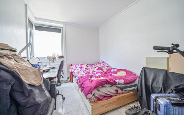 Appartement à vendre    4 pièces • 82,44 m2 Paris 19