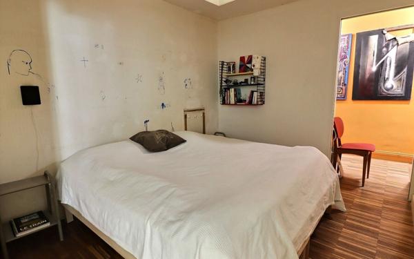 Appartement à vendre    4 pièces • 131 m2 Paris 19