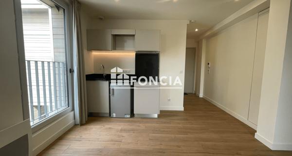 Location Studio 30.2 m² - Troyes 10000