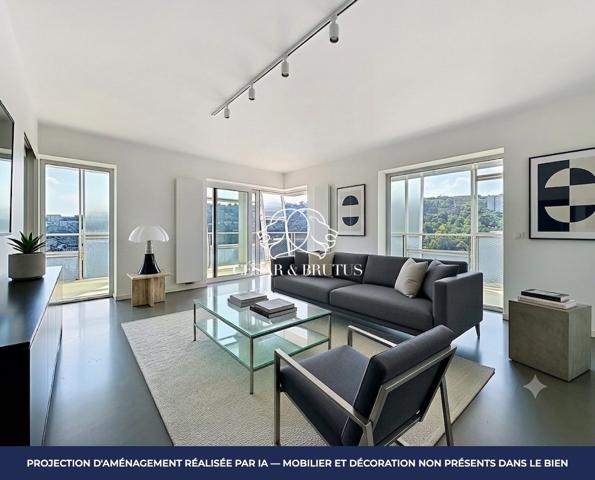 SUPERBE APPARTEMENT AVEC TERRASSE ET GARAGE À LA TOUR YCONE
