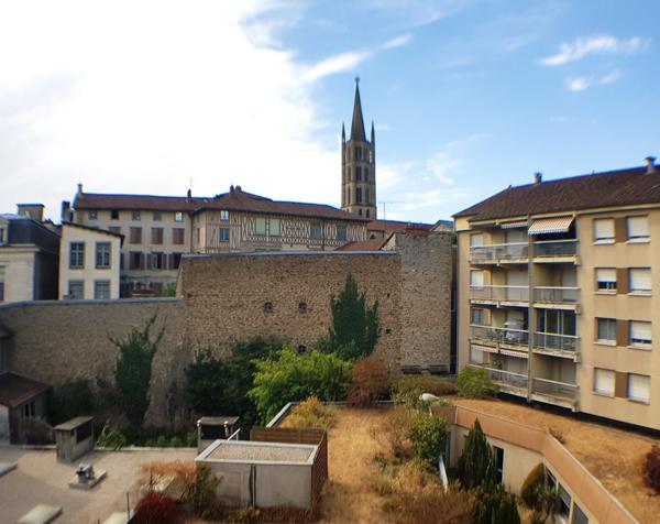 Charmant studio hyper centre