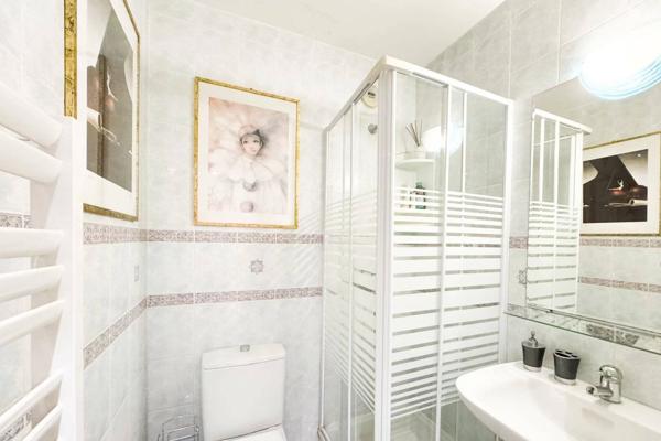 Appartement de Luxe avec Terrasse Rue d'Antibes