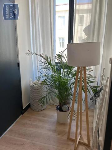 Appartement à louer 2 pièces 48.06m²