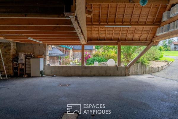 Longère avec 4 chambres et sa piscine