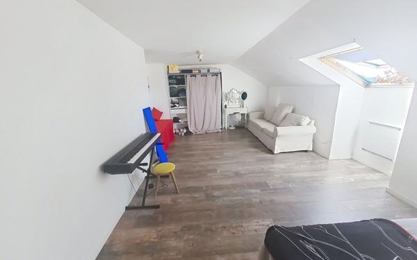 Maison à vendre    6 pièces • 160 m2 Joué-lès-Tours