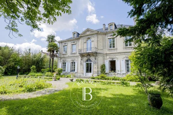 Le Bouscat, Appartement 6 Chambres -  300 m² à vendre