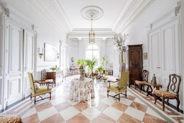 Le Bouscat, Appartement 6 Chambres -  300 m² à vendre
