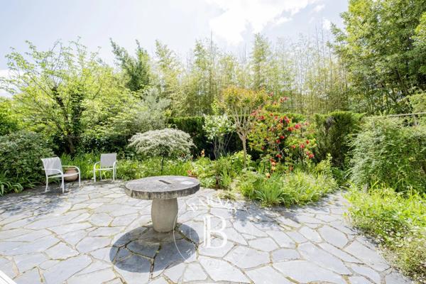 Le Bouscat, Appartement 6 Chambres -  300 m² à vendre