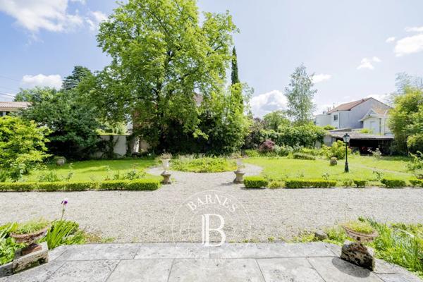 Le Bouscat, Appartement 6 Chambres -  300 m² à vendre