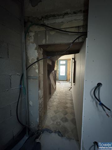 Maison de caractère en plein centre de Meursac – 307 m² habitables – Gros potentiel à finir de rénover