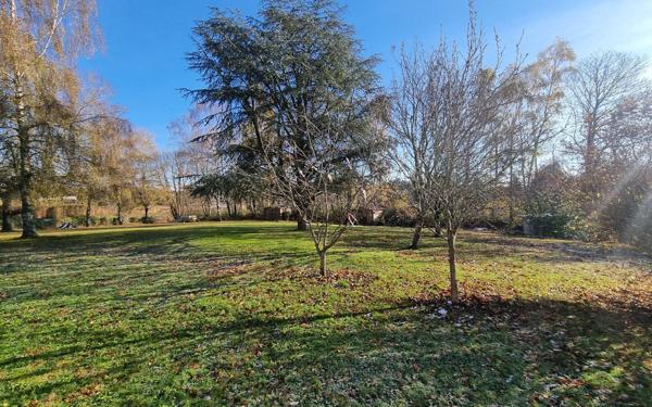 Maison à vendre    4 pièces • 153 m2 Saint-Yrieix-la-Perche