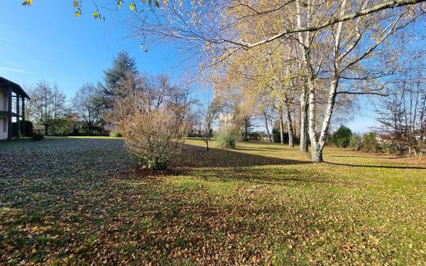 Maison à vendre    4 pièces • 153 m2 Saint-Yrieix-la-Perche