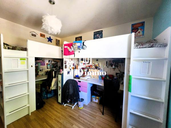APPARTEMENT LONGCHAMP