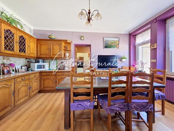 Maison individuelle 7 pièces 189 m²