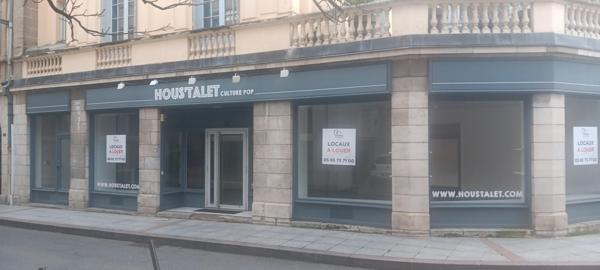 Local commercial en rez de chaussée d'une surface totale de 195 m² avec une surface de vente de 109 m² et un sous sol (réserve de 74 m²)