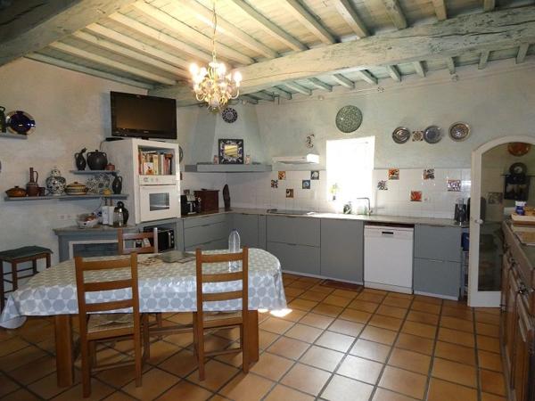 À vendre - Maison bourgeoise, 12 pièces située à Castelnau-Rivière-Basse (65700)