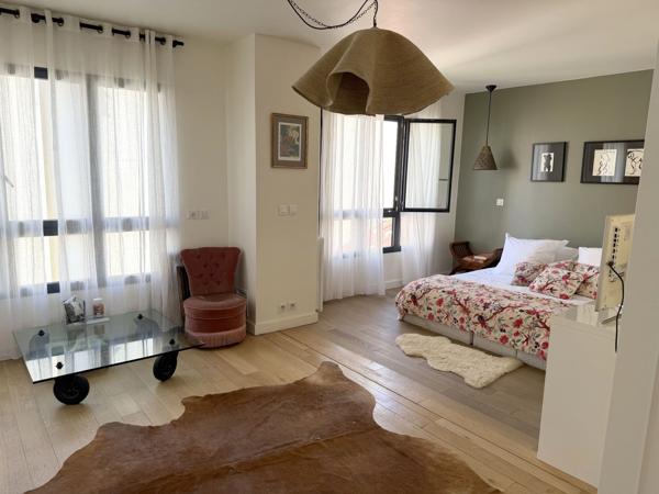 Vente maison 218 m² 7 Pièces Paris