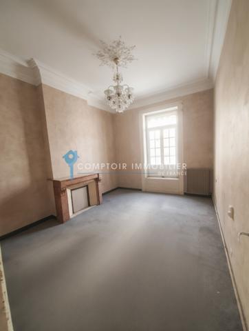 Appartement
                                                                                                                                                                                                                                                                                                                        4 pièce(s)                                                                                                                                                                                                          3 chambre(s)                                                                                                                                                                                                          80  m²