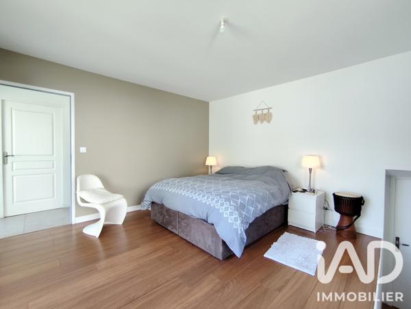 Maison à vendre 6 pièces 145 m² Saint-Ay
