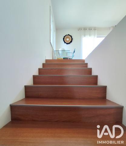 Maison à vendre 6 pièces 145 m² Saint-Ay