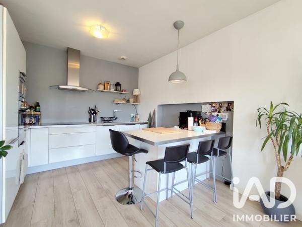 Maison à vendre 6 pièces 145 m² Saint-Ay