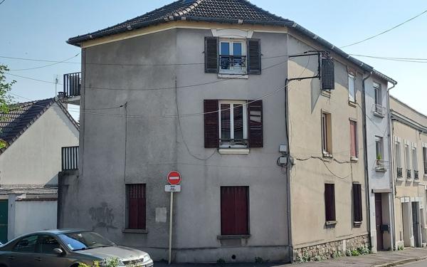 Appartement à vendre    1 pièce • 20,75 m2 Neuilly-Plaisance