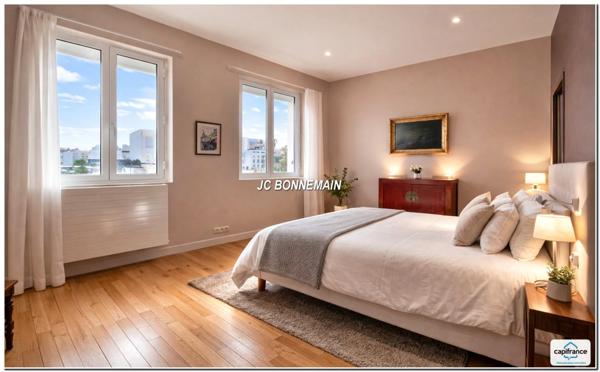 Maison d'Architecte à vendre ROYAN (17) Centre Ville - 200 m² Hab - 7 Pièces - 5 Chambres - Garage - Jardin