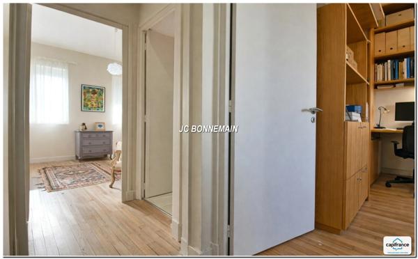 Maison d'Architecte à vendre ROYAN (17) Centre Ville - 200 m² Hab - 7 Pièces - 5 Chambres - Garage - Jardin