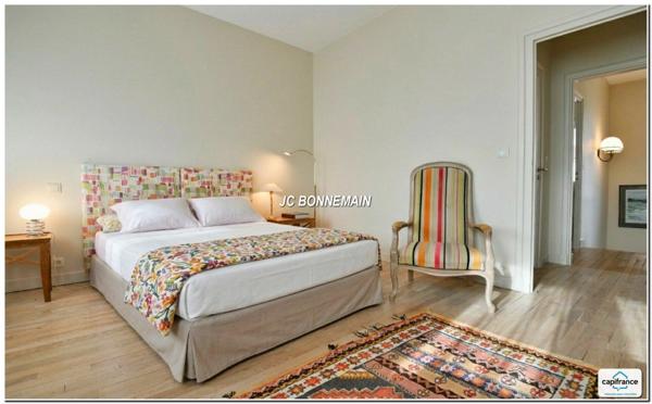 Maison d'Architecte à vendre ROYAN (17) Centre Ville - 200 m² Hab - 7 Pièces - 5 Chambres - Garage - Jardin