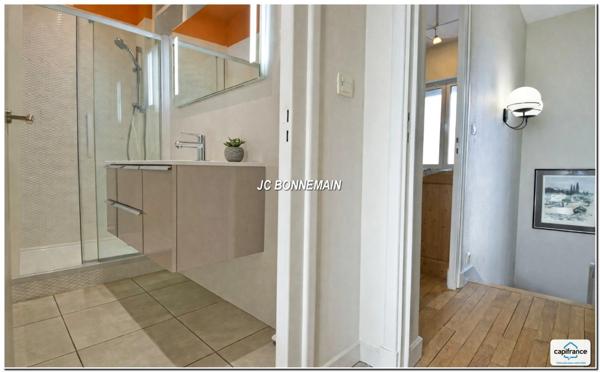 Maison d'Architecte à vendre ROYAN (17) Centre Ville - 200 m² Hab - 7 Pièces - 5 Chambres - Garage - Jardin